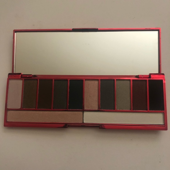 YBF your best friend eyeshadow pallet - Picture 6 of 6